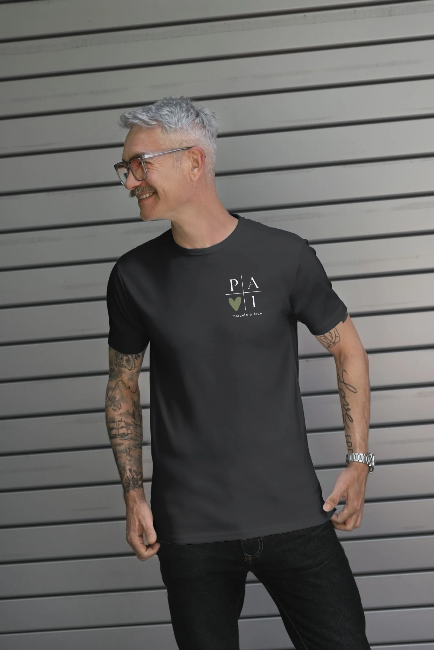 Camiseta Pai Minimalista Personalizada Nomes Filhos - Algodão Premium